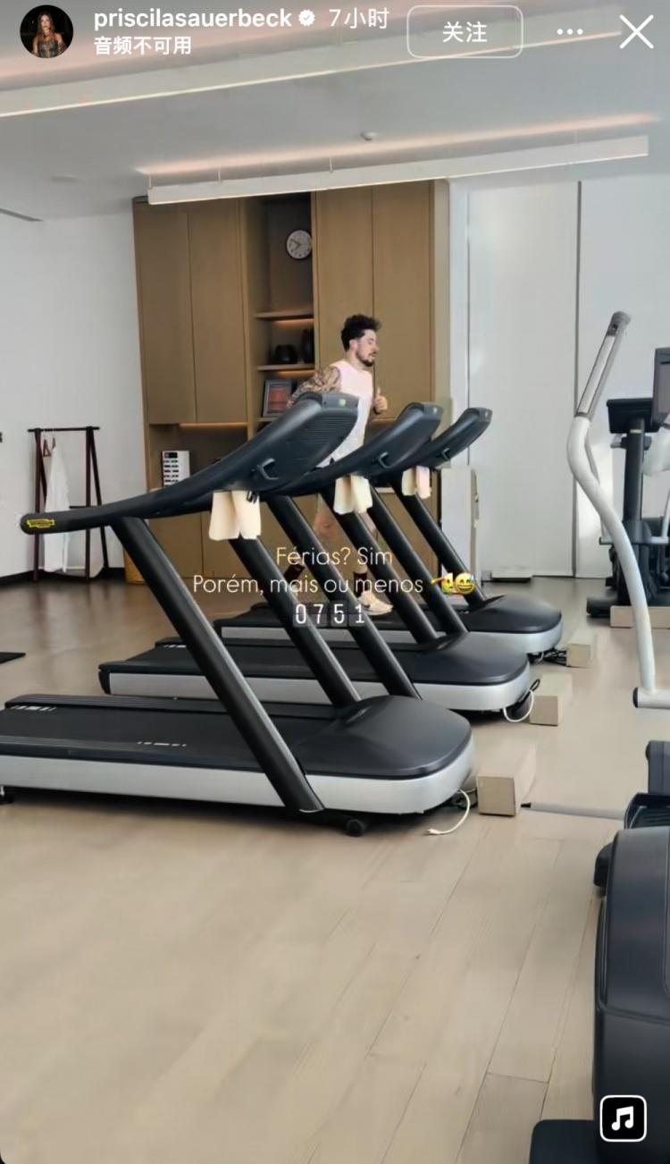 卡西：我们总拿世界杯冠军逗C罗，问他是否愿拿4个金球换他总生气
